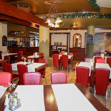 וטרה דורניי Hotel Silva מראה חיצוני תמונה