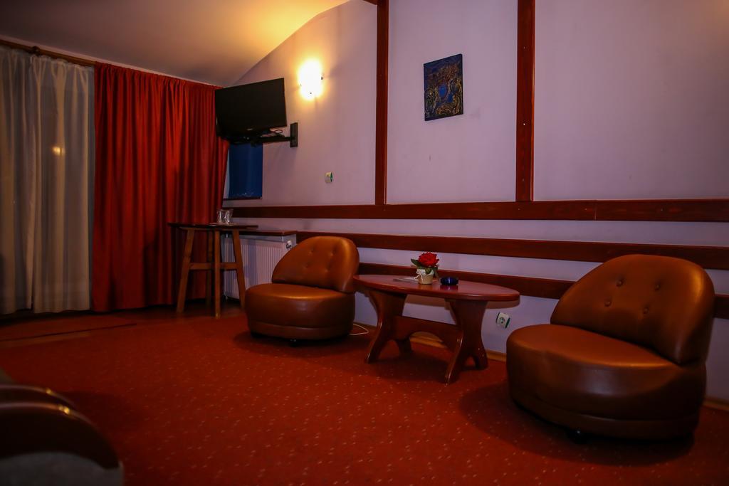 וטרה דורניי Hotel Silva מראה חיצוני תמונה
