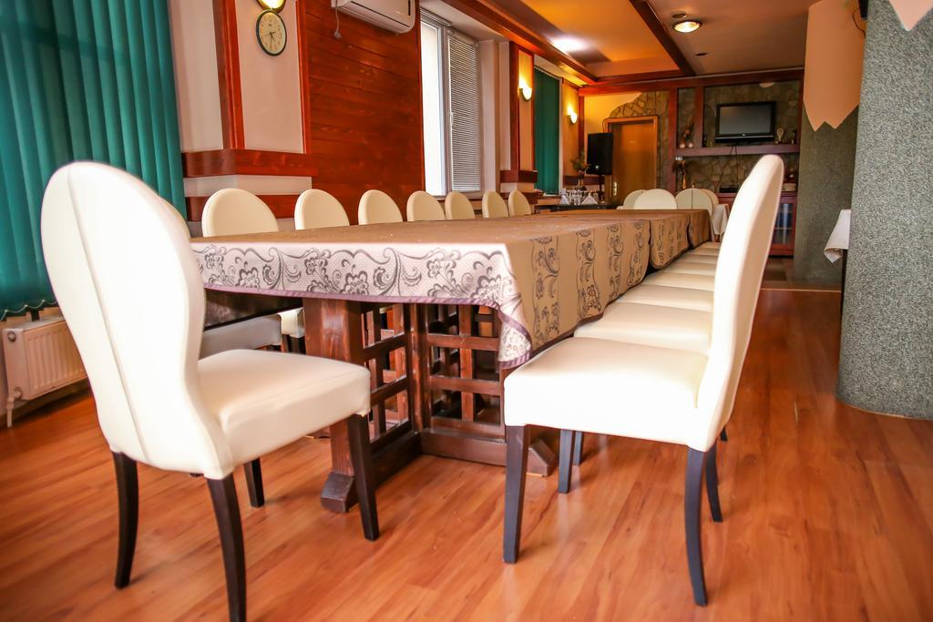וטרה דורניי Hotel Silva מראה חיצוני תמונה